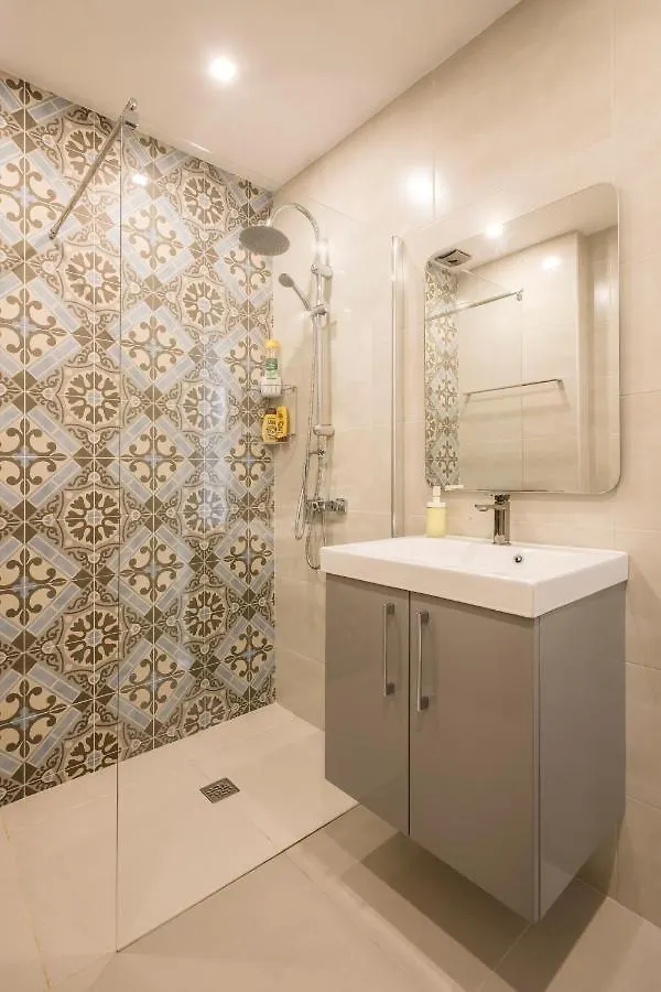 Beautiful Seaview 2 Bedroom Apartment Praia Da Luz Португалия